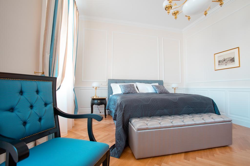 Imperium Residence - Experience The Most Luxurious Apartment In Vienna Center Bagian luar foto